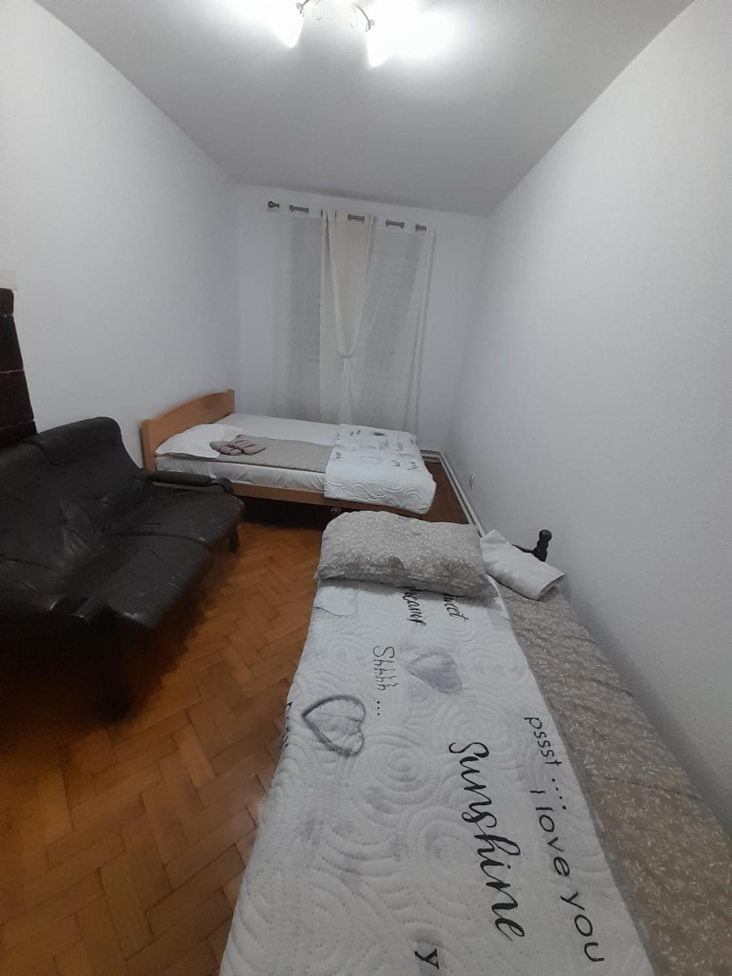 Apartman Masha Apartamento Belgrado Exterior foto